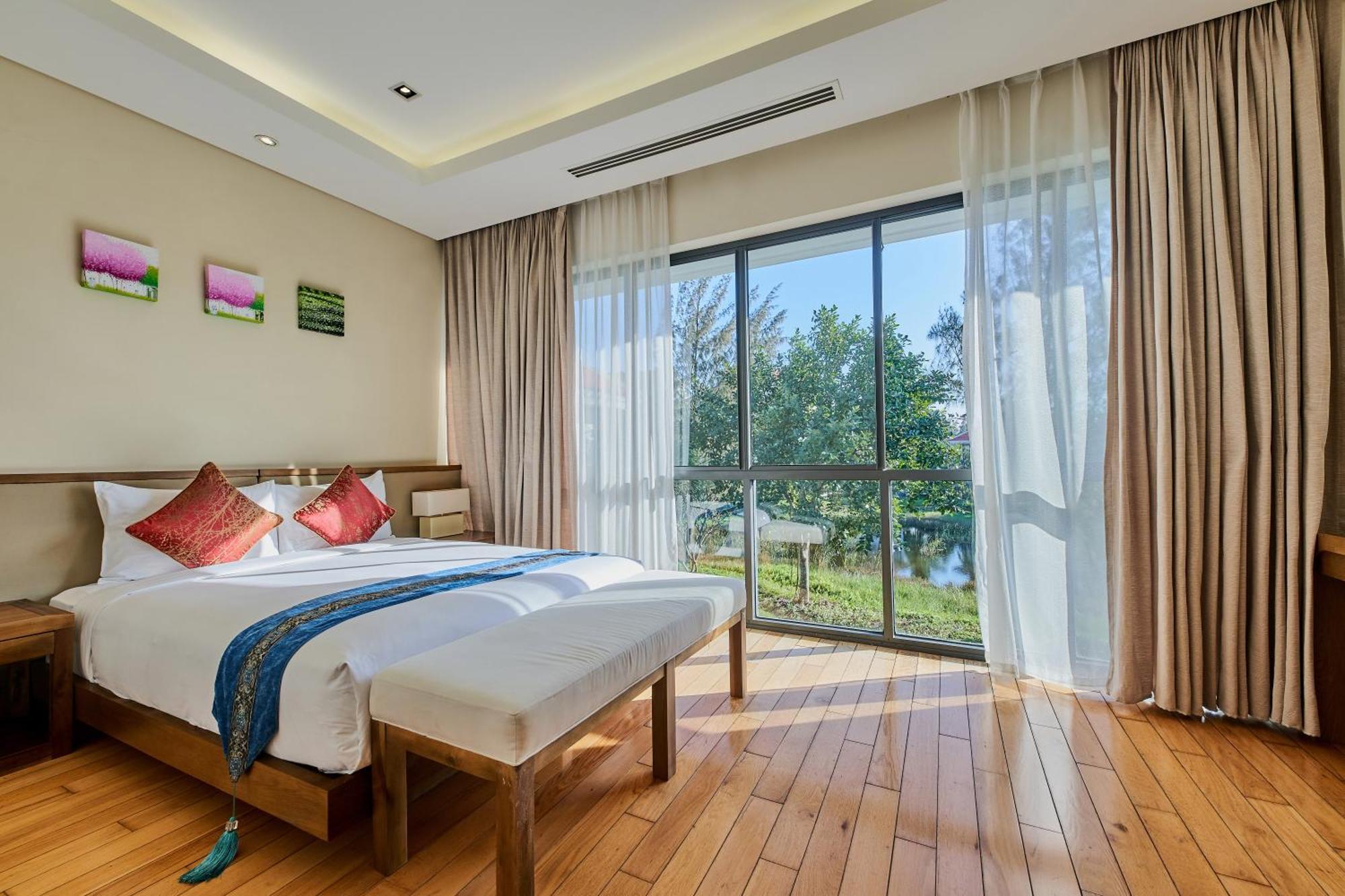 Ocean Villas Da Nang Exterior photo